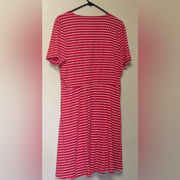 Plus Size Draper James XXL Red & White Striped Fit & Flare Dress Short Sleeve - Picture 2 of 6